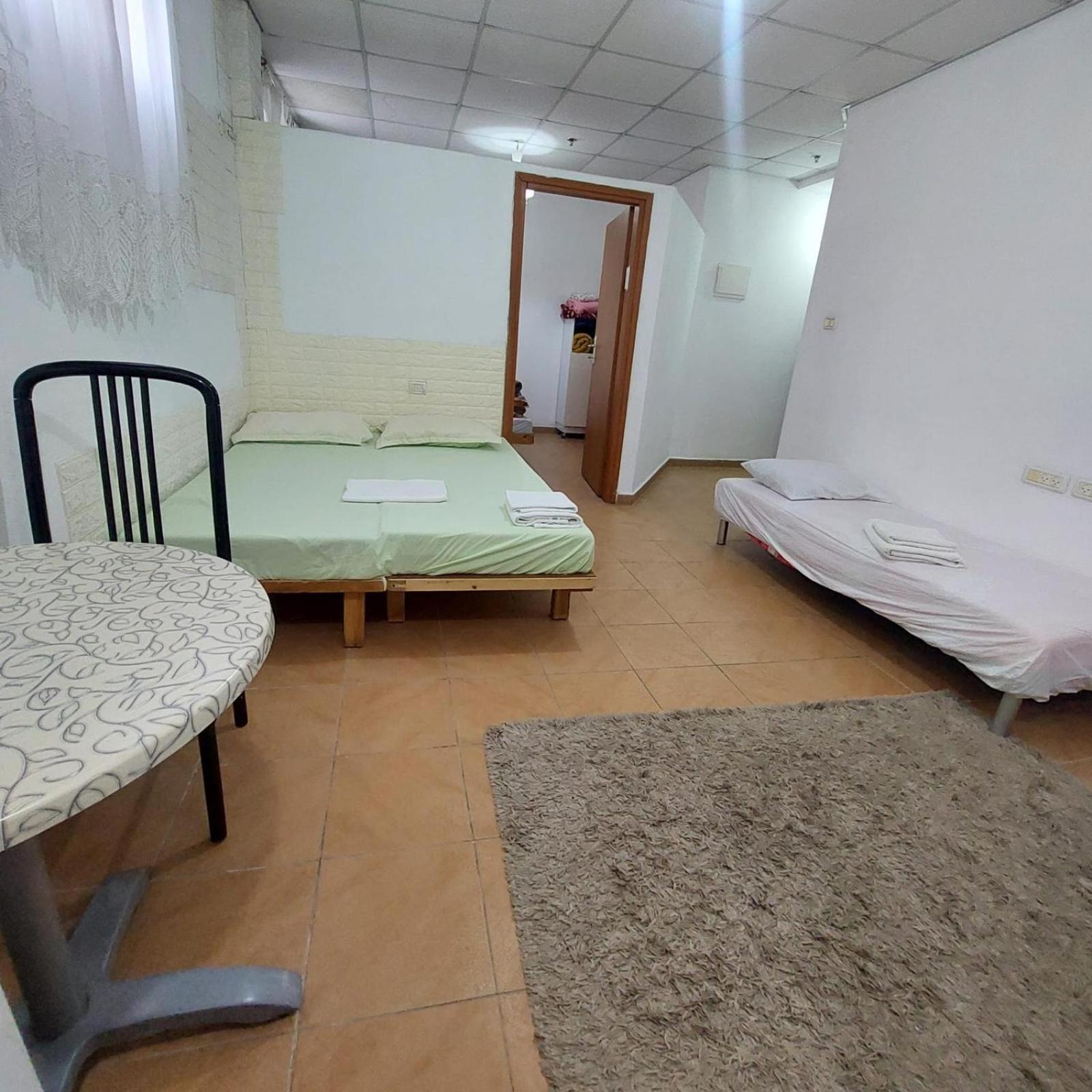 Hotel Star Guest- House à Or Yehuda Extérieur photo