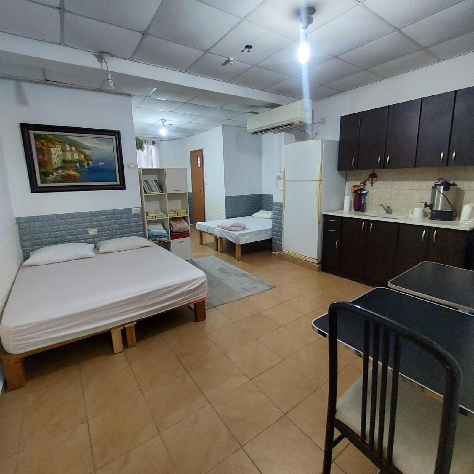 Hotel Star Guest- House à Or Yehuda Extérieur photo