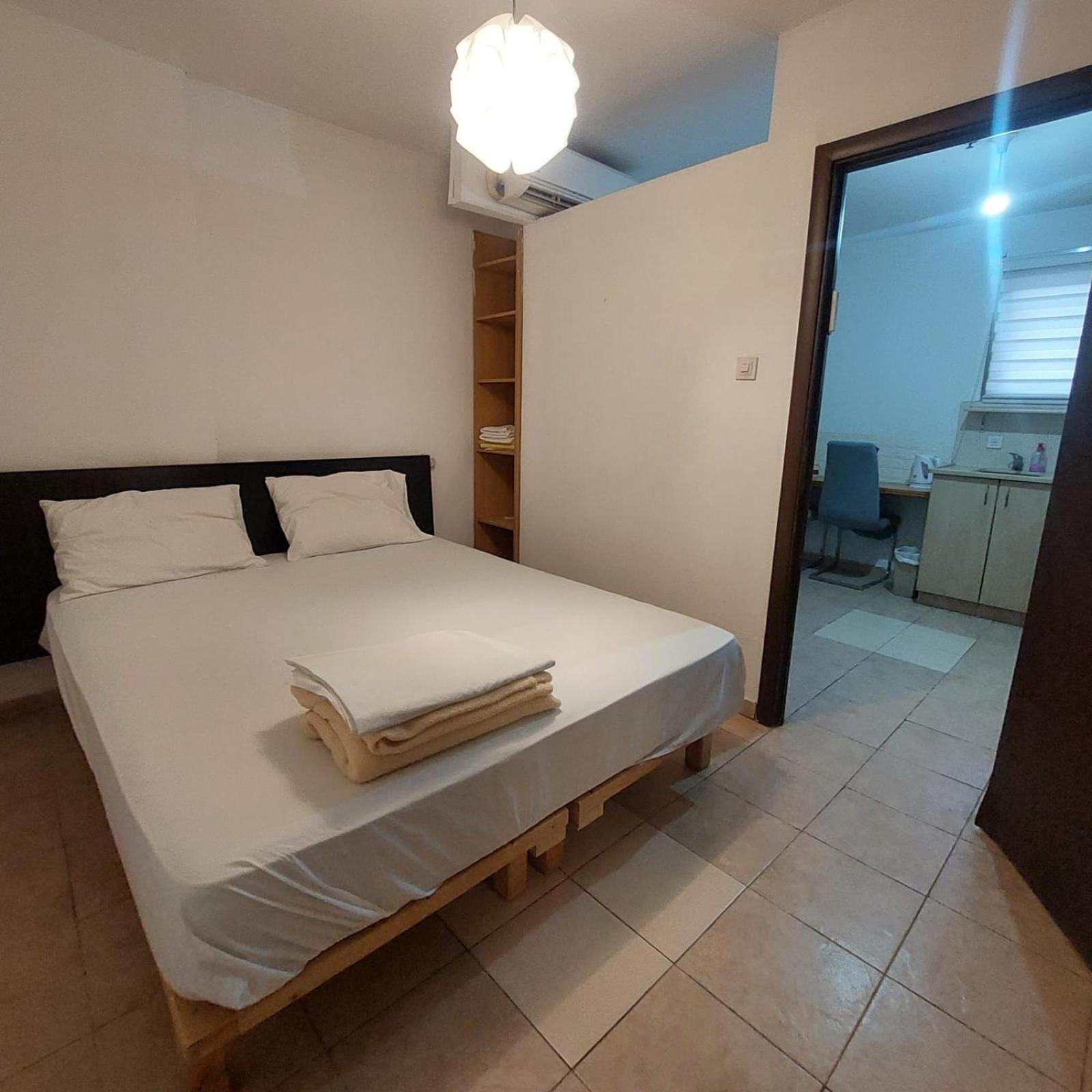 Hotel Star Guest- House à Or Yehuda Extérieur photo